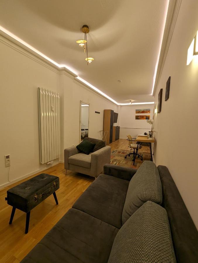 Gemuetliche Zimmer Im Herzen Der Stadt Em-Apartments Deutschland Bielefeld Exterior photo